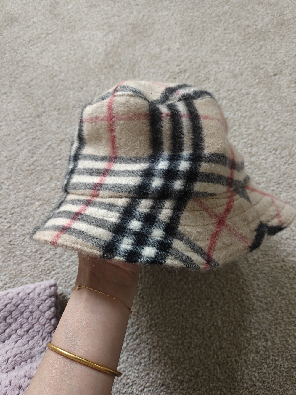 Burberry Beige Plaid Bucket Hat with Black and Red Accents